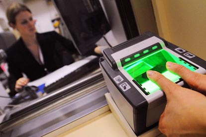 Otpechatki-paltsev-dlia-vizy Полезная информация